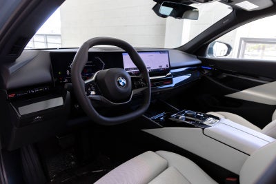 2024 BMW 530i 530i