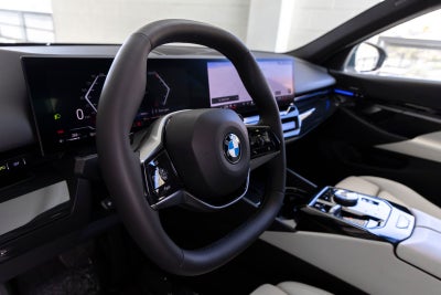 2024 BMW 530i 530i