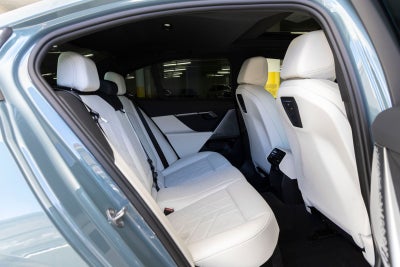 2024 BMW 530i 530i