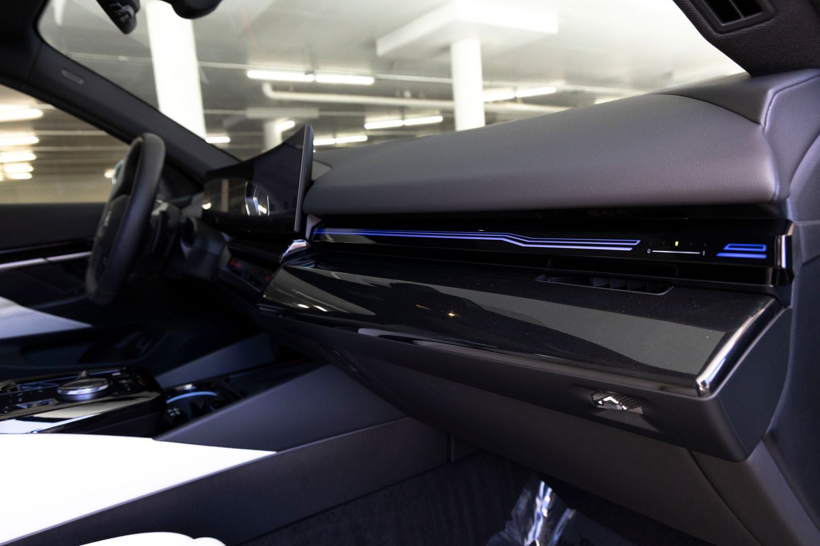 2024 BMW 530i 530i