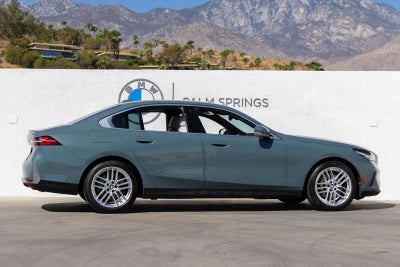 2024 BMW 530i 530i