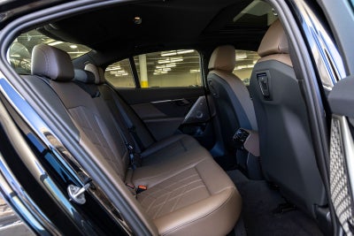 2027 BMW 530i 530i