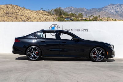 2027 BMW 530i 530i