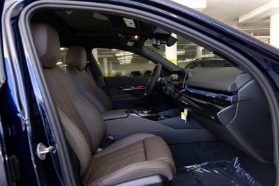 2027 BMW 530i 530i