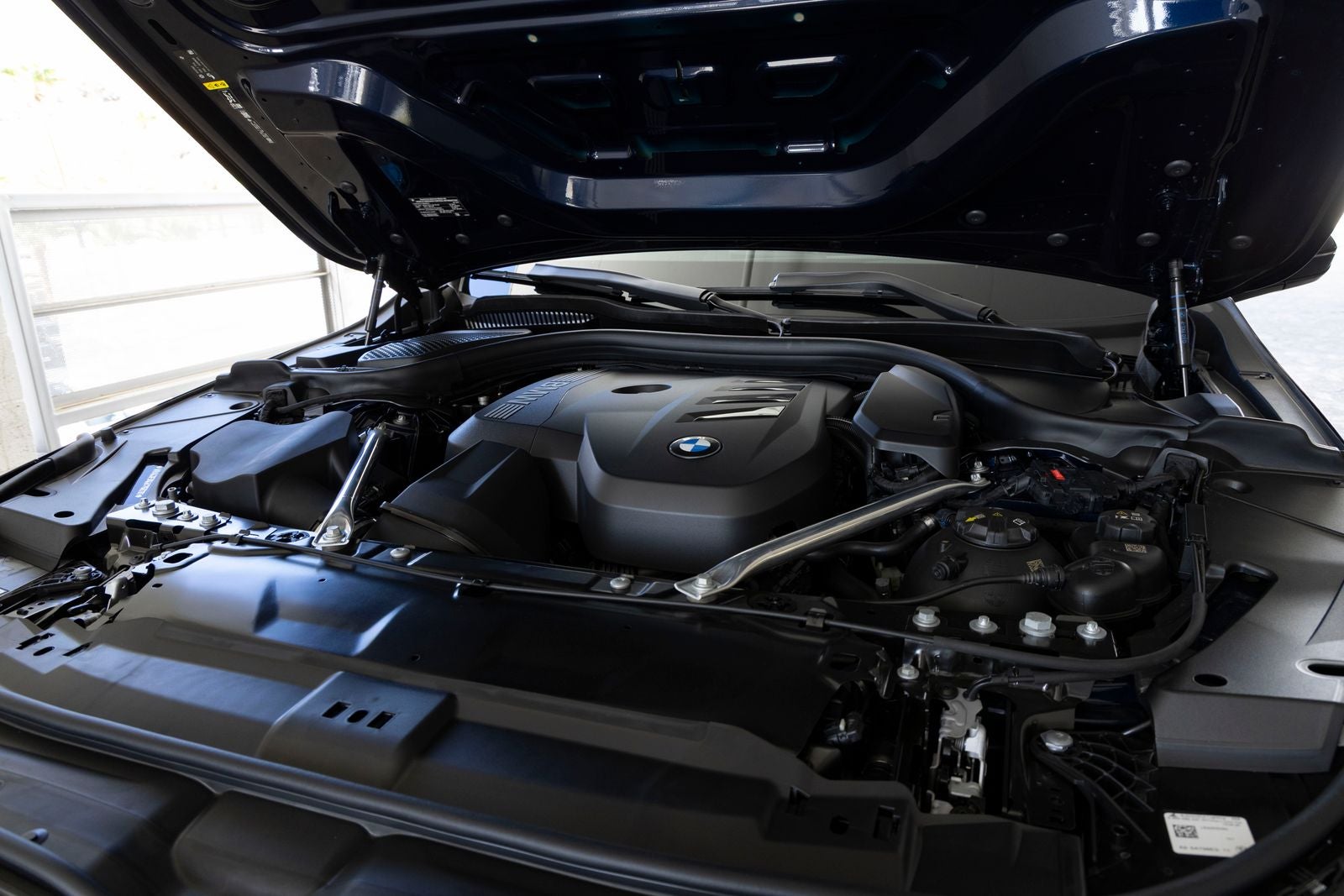2027 BMW 530i 530i
