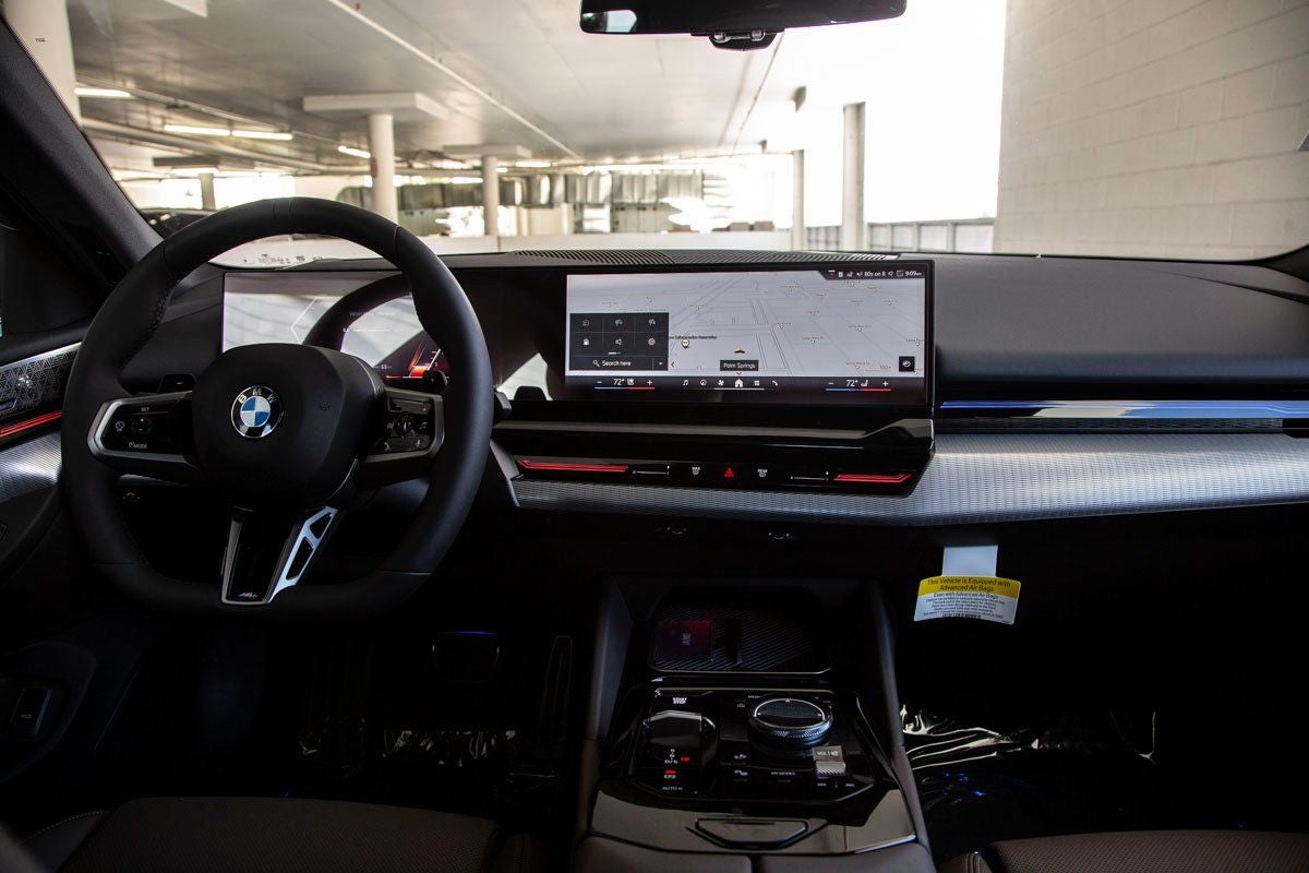 2026 BMW 530i 530i