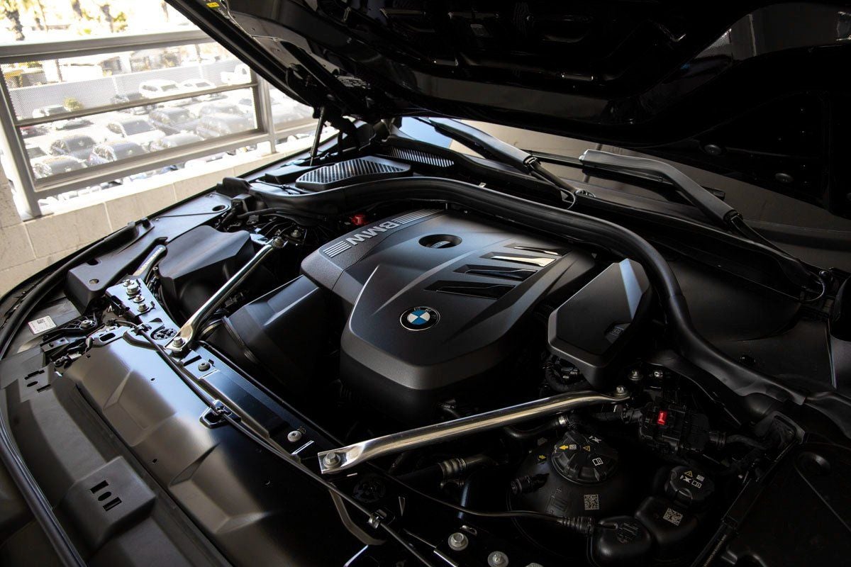 2026 BMW 530i 530i