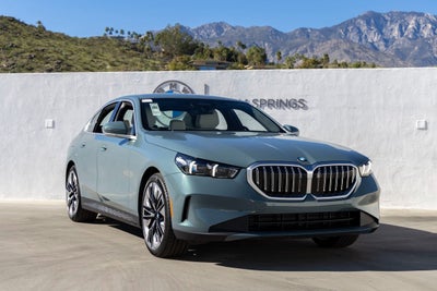 2026 BMW 530i 530i