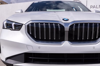 2027 BMW 530i 530i