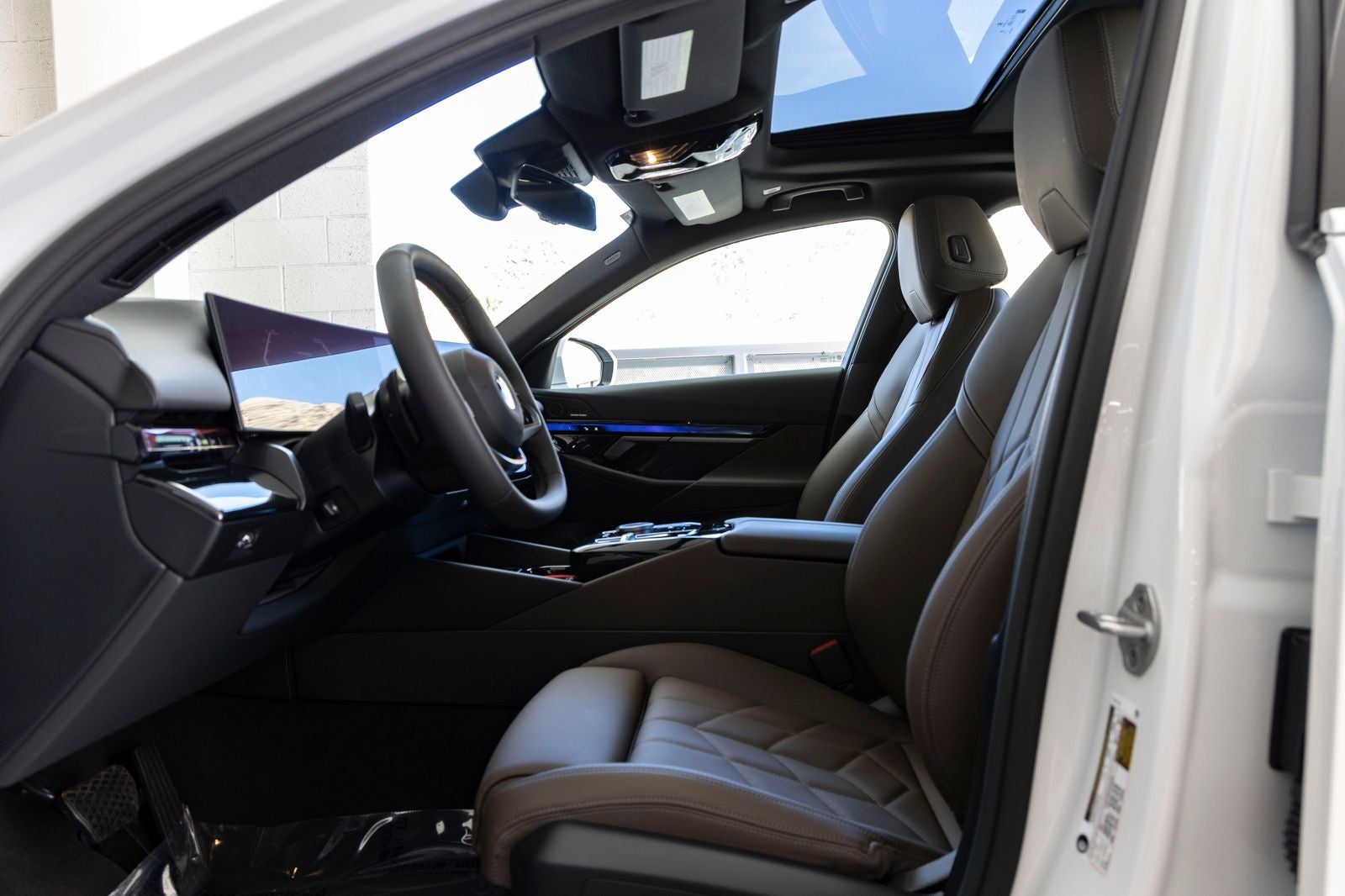 2026 BMW 530i 530i