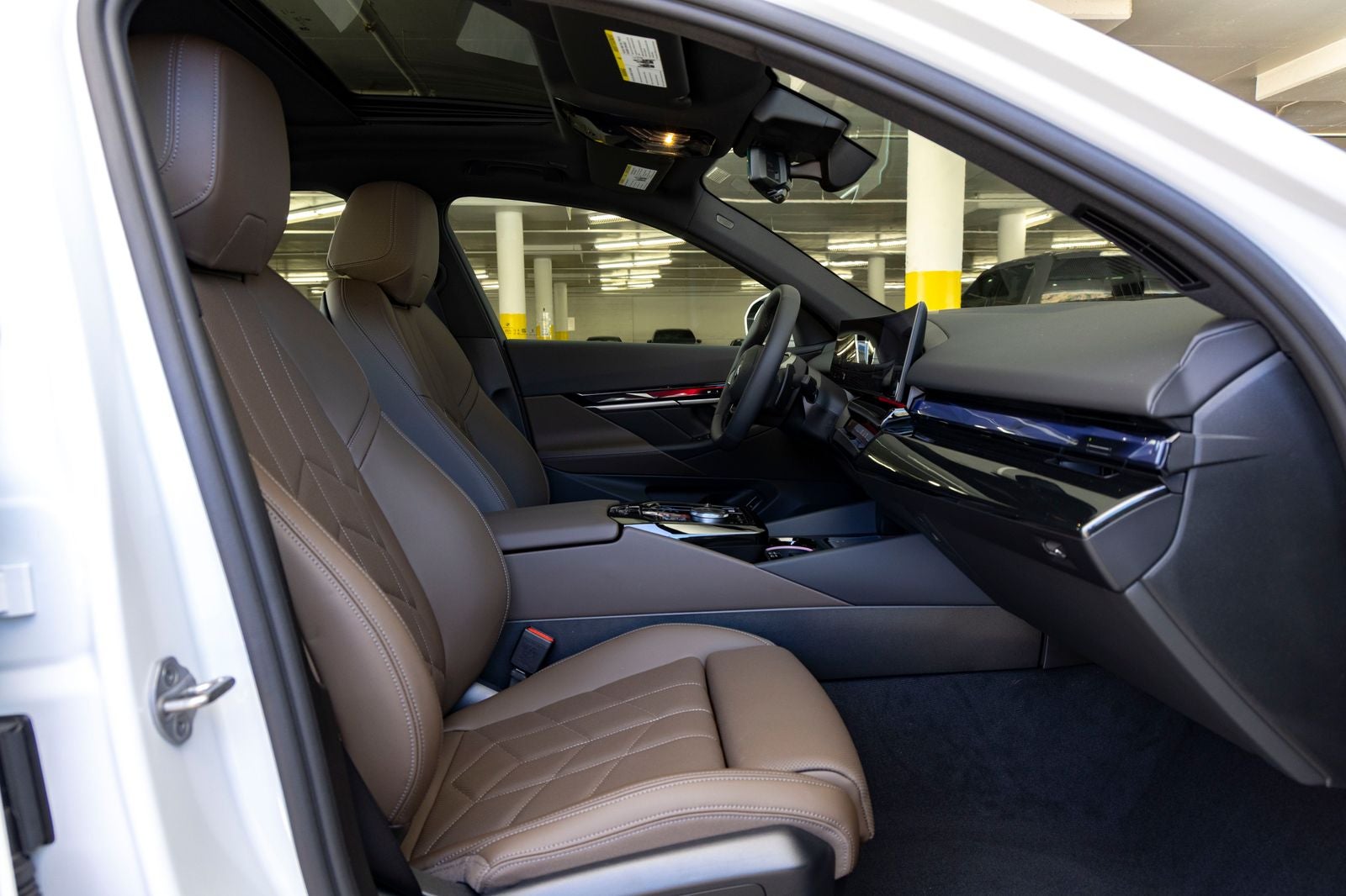 2026 BMW 530i 530i