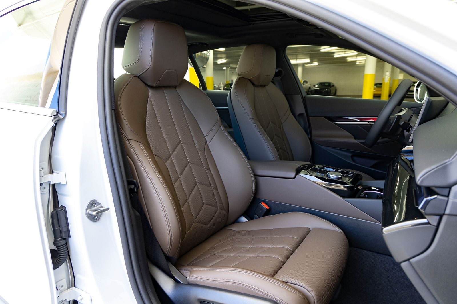 2026 BMW 530i 530i