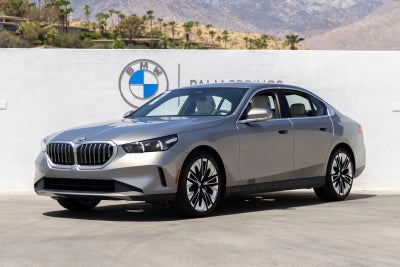 2027 BMW 530i 530i