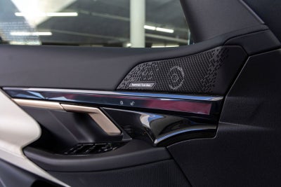 2027 BMW 530i 530i