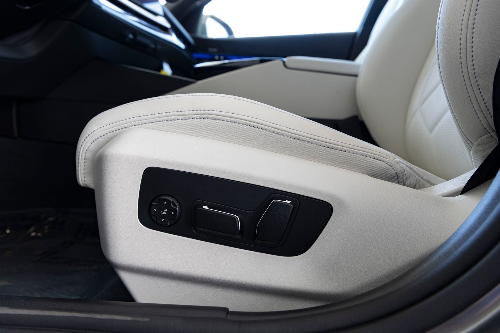 2027 BMW 530i 530i