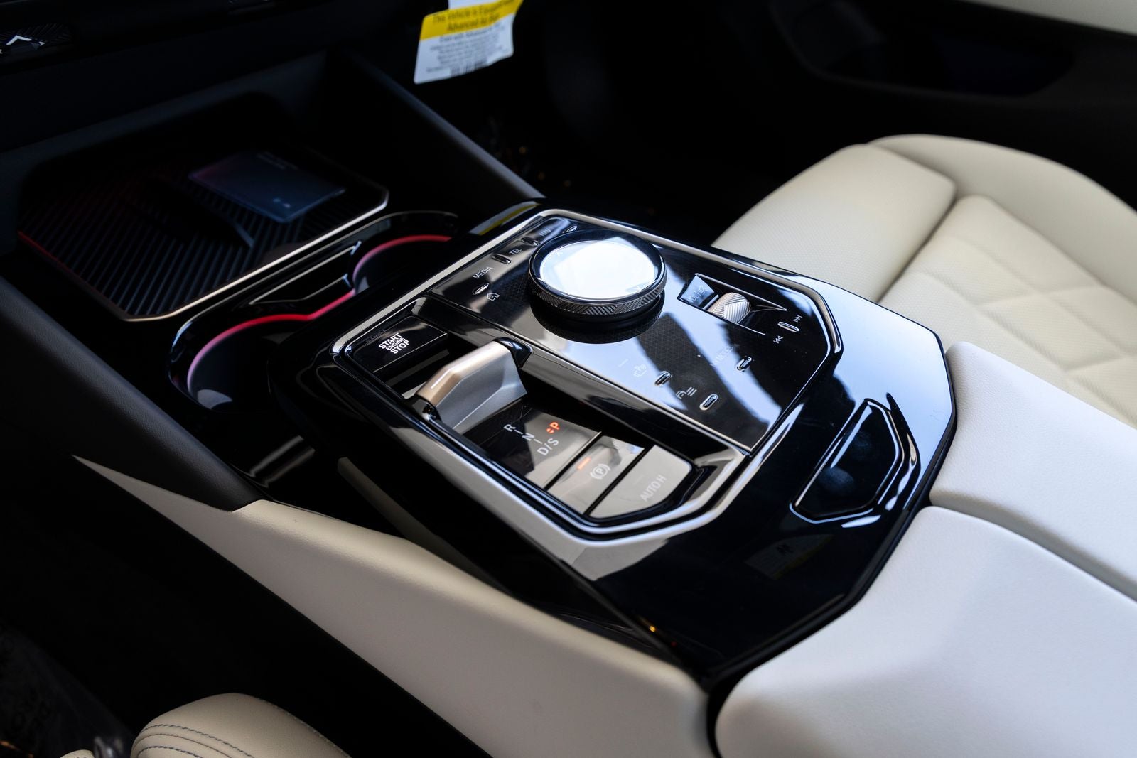 2027 BMW 530i 530i