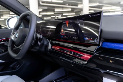 2027 BMW 530i 530i