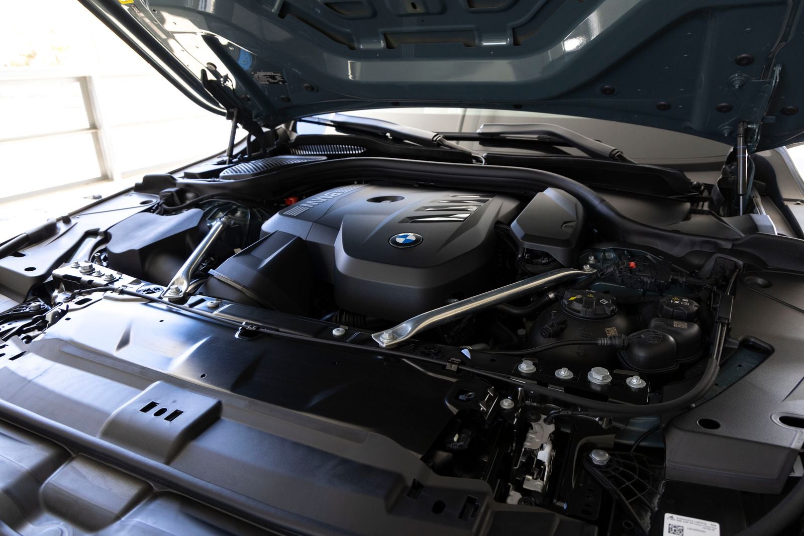 2027 BMW 530i 530i