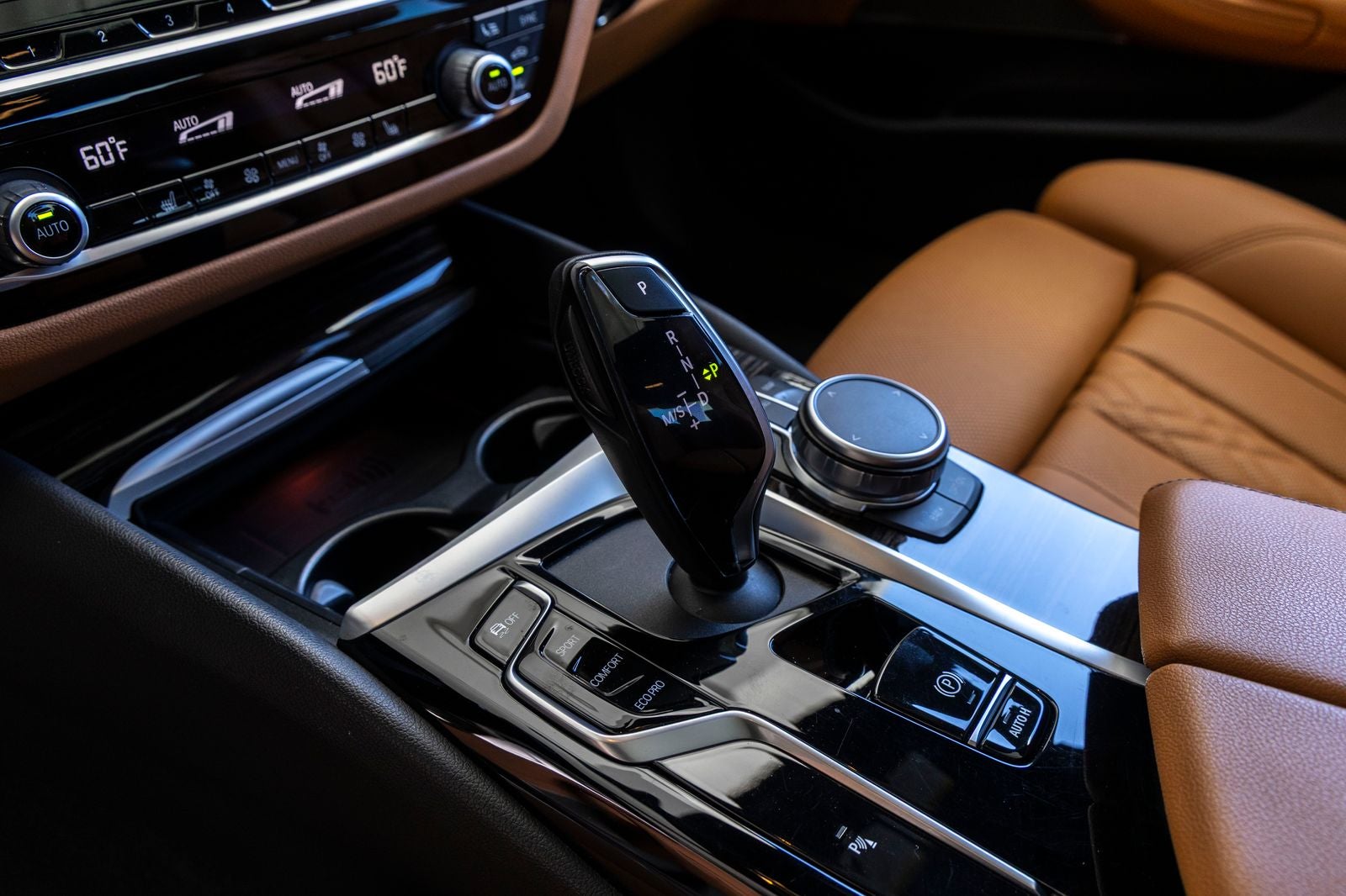 2023 BMW 530i 530i