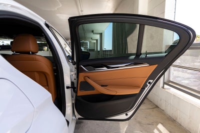 2023 BMW 530i 530i