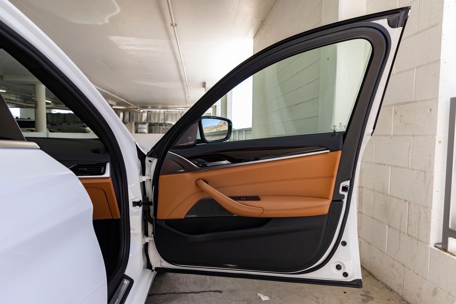 2023 BMW 530i 530i