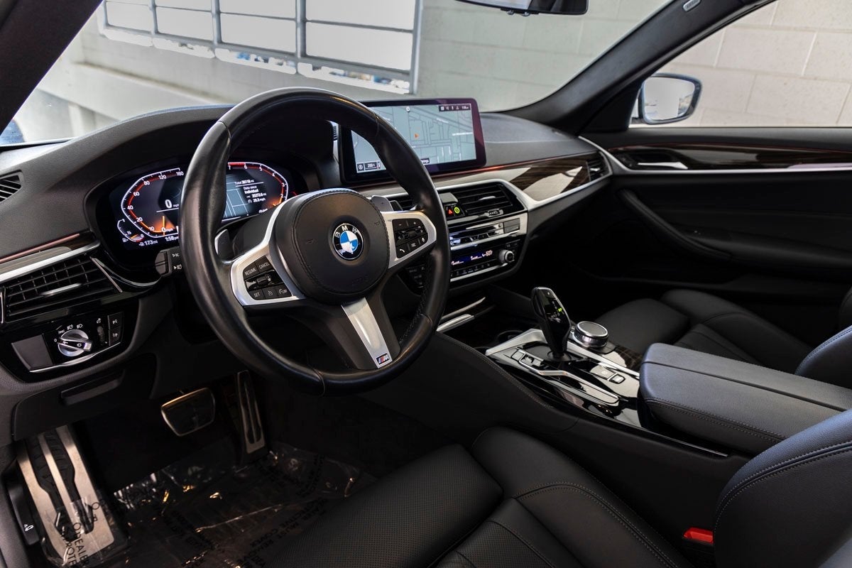 2023 BMW 530i 530i