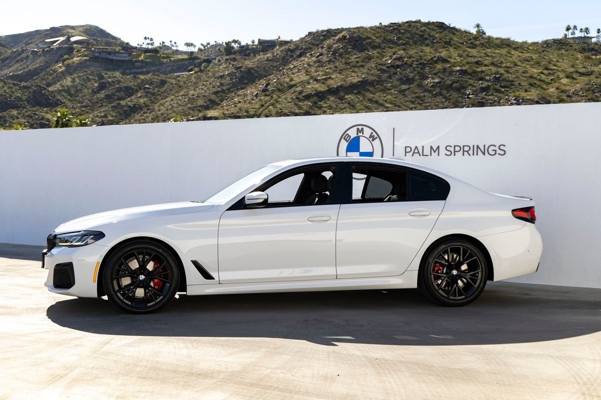 2023 BMW 530i 530i