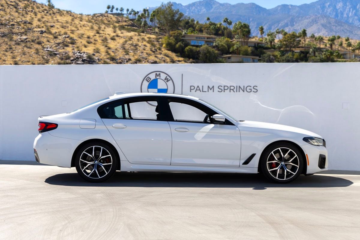 2023 BMW 530i 530i