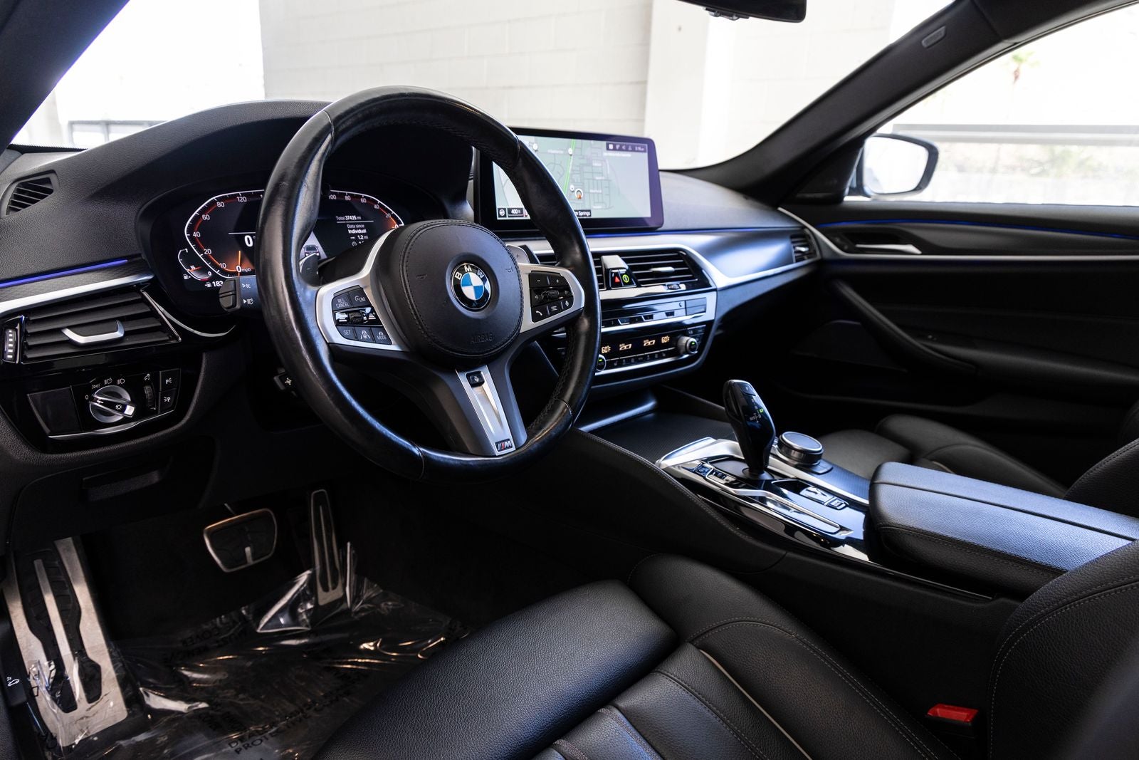 2023 BMW 540i 540i