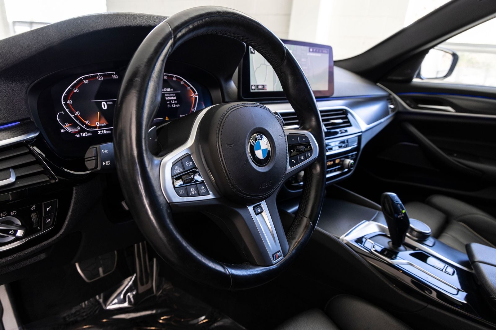 2023 BMW 540i 540i