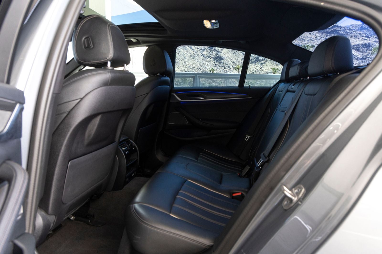 2023 BMW 540i 540i