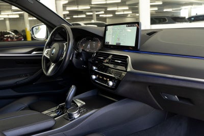 2023 BMW 540i 540i