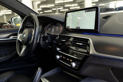 2023 BMW 540i 540i