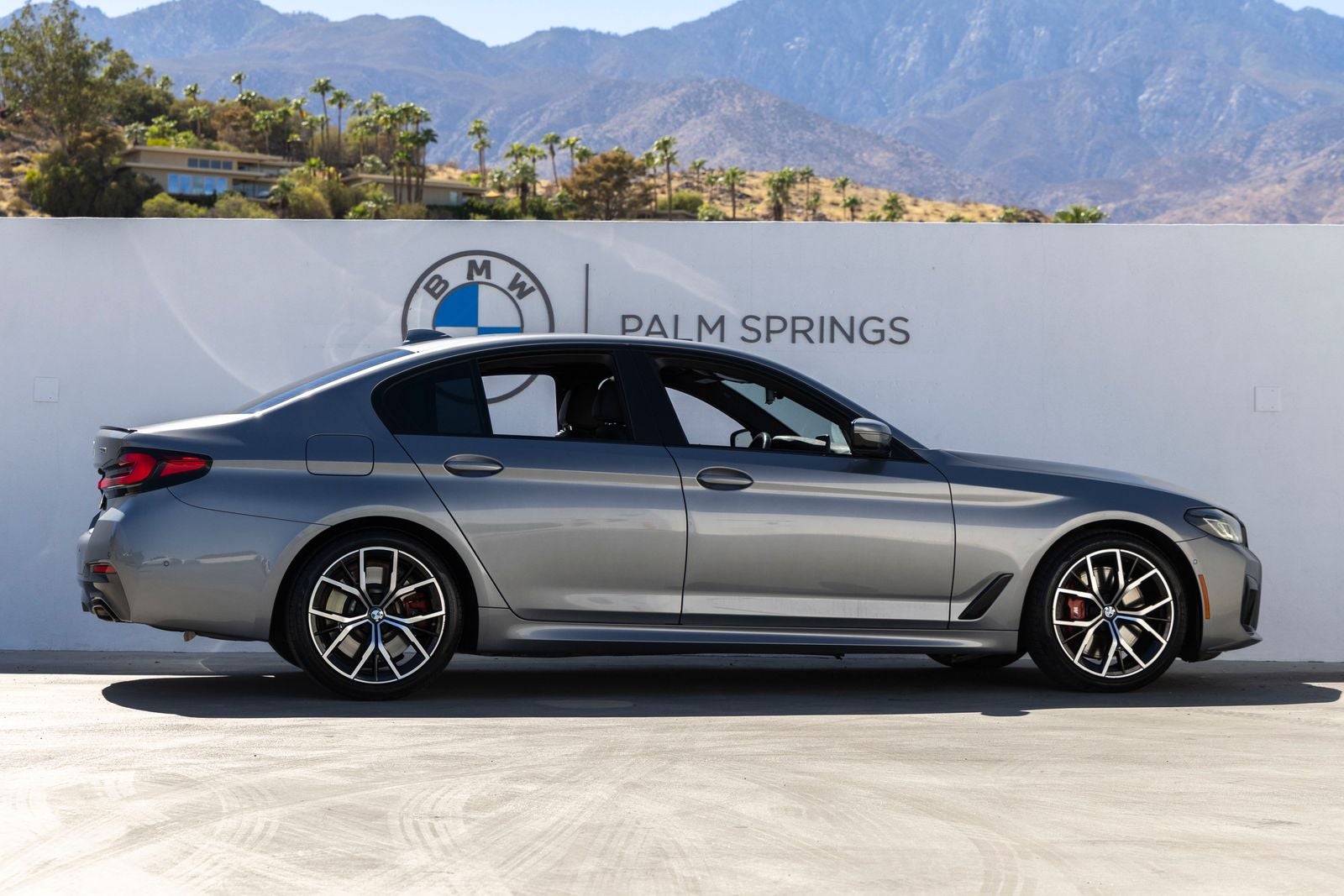 2023 BMW 540i 540i