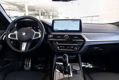 2023 BMW 540i 540i