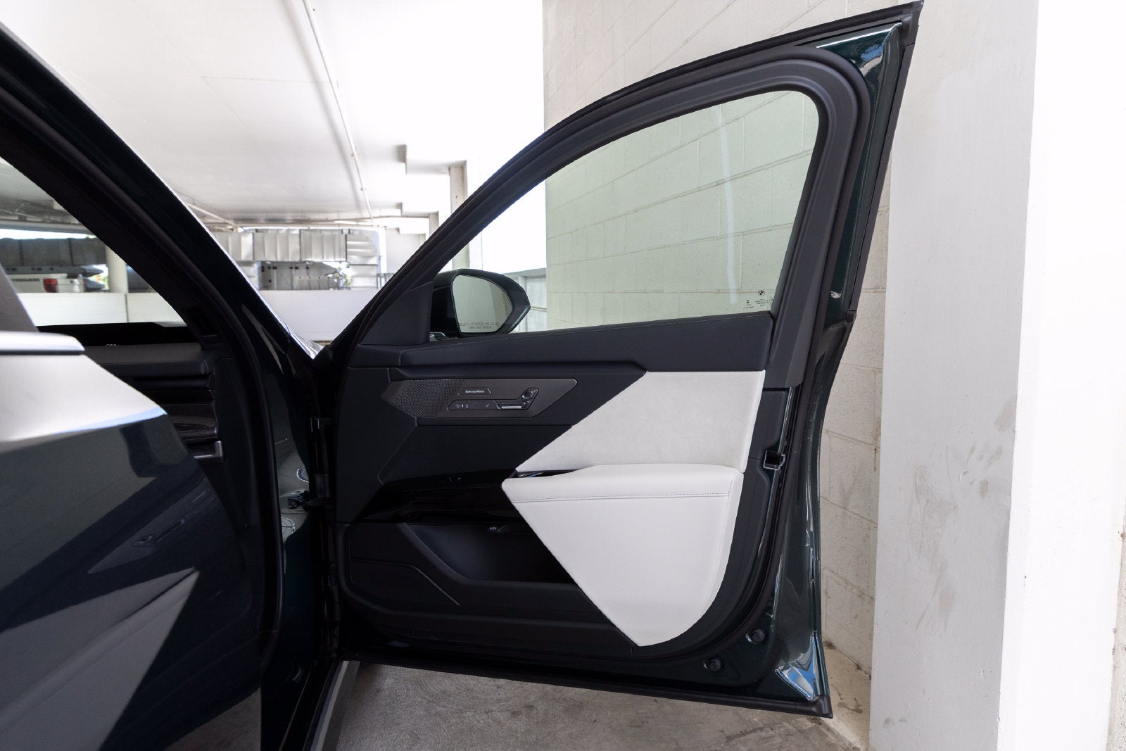2027 BMW 7 Series Base
