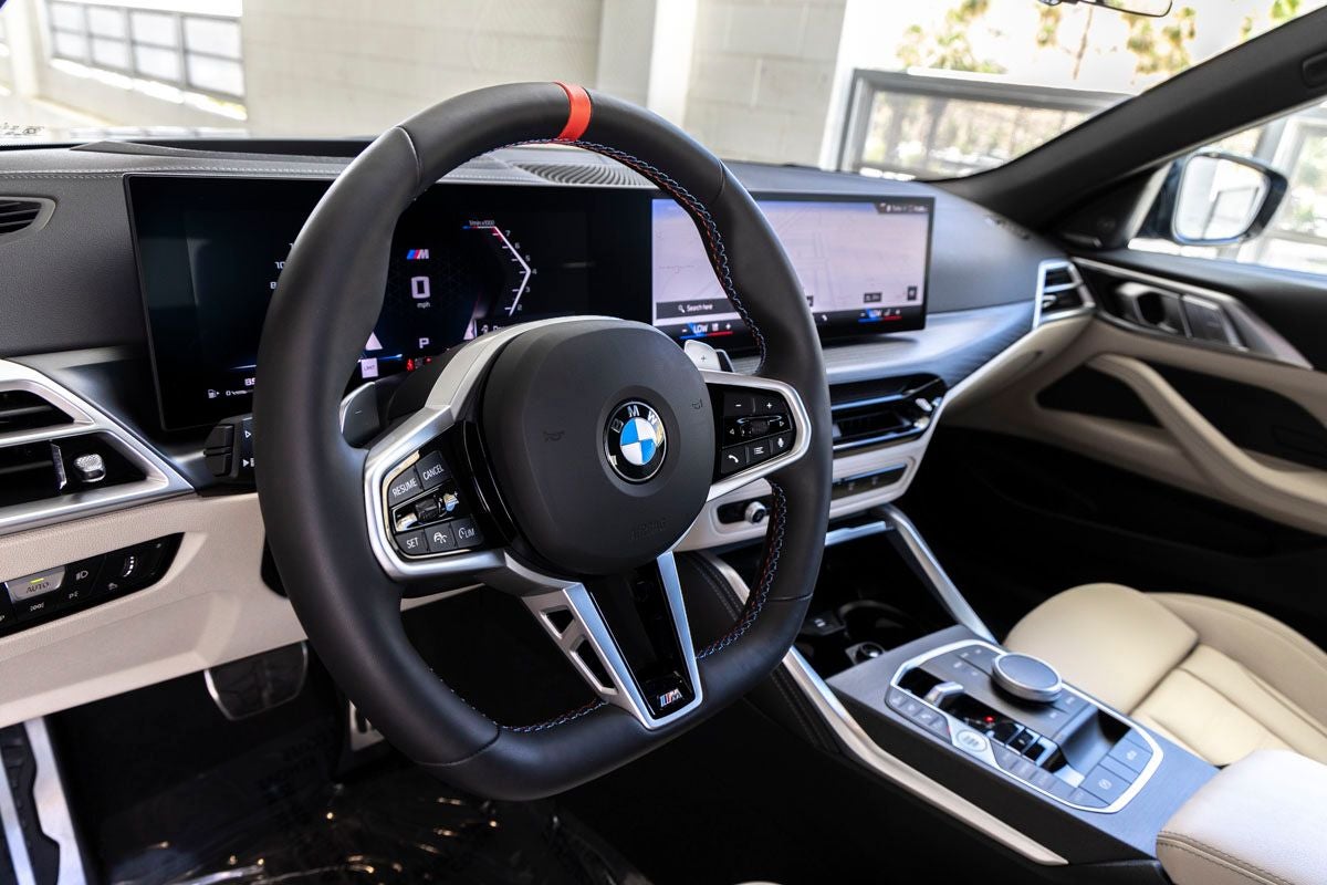 2025 BMW 440i M440i