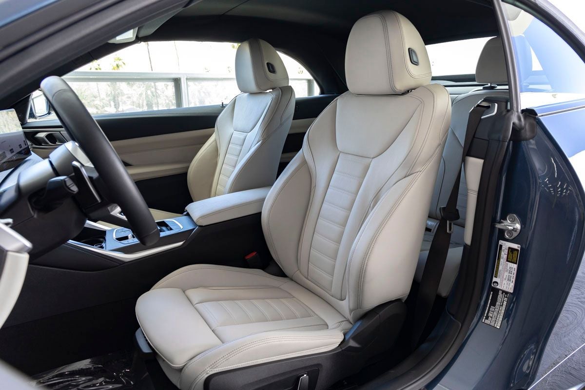 2025 BMW 440i M440i