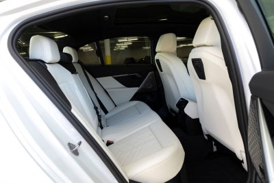 2027 BMW 540i 540i xDrive