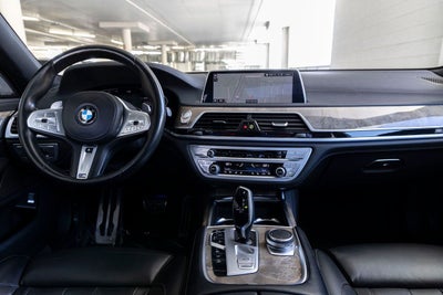 2020 BMW 740i 740i