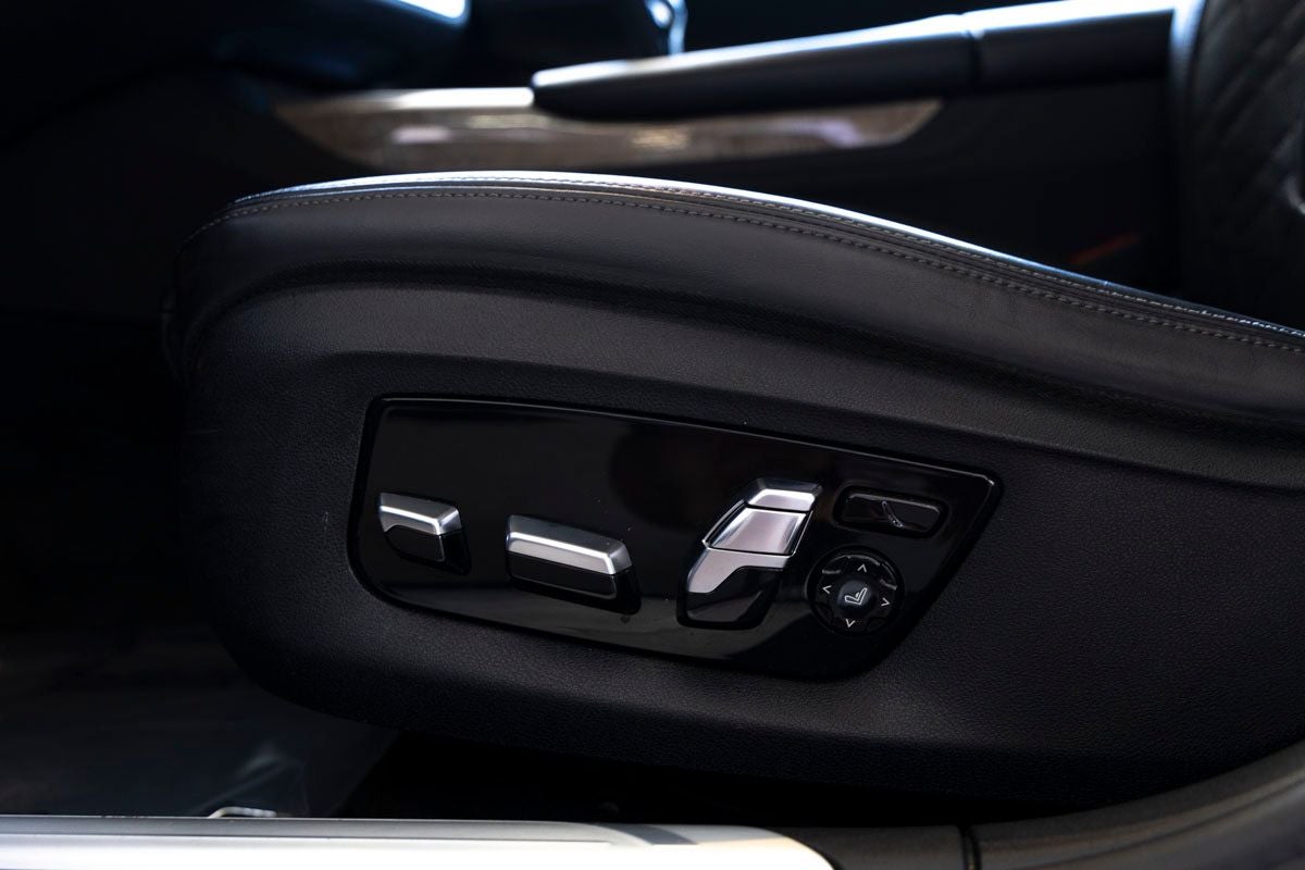 2020 BMW 740i 740i
