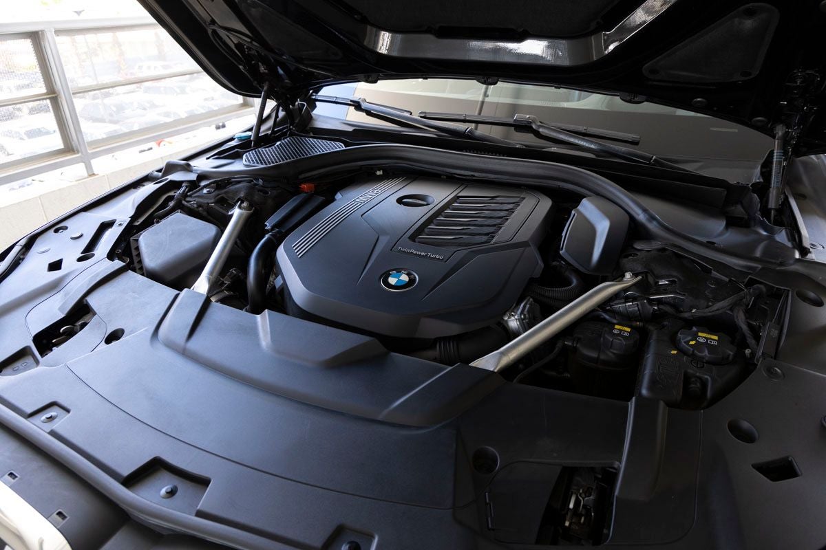 2020 BMW 740i 740i