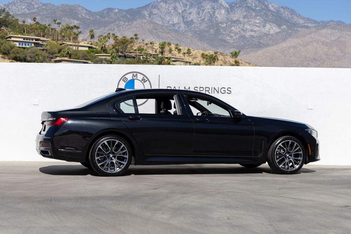 2020 BMW 740i 740i