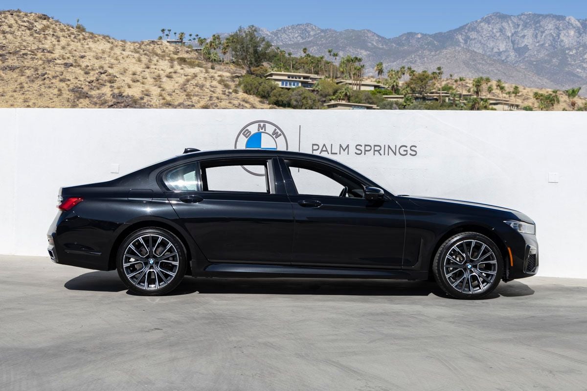 2020 BMW 740i 740i