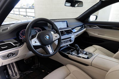 2021 BMW 740i 740i