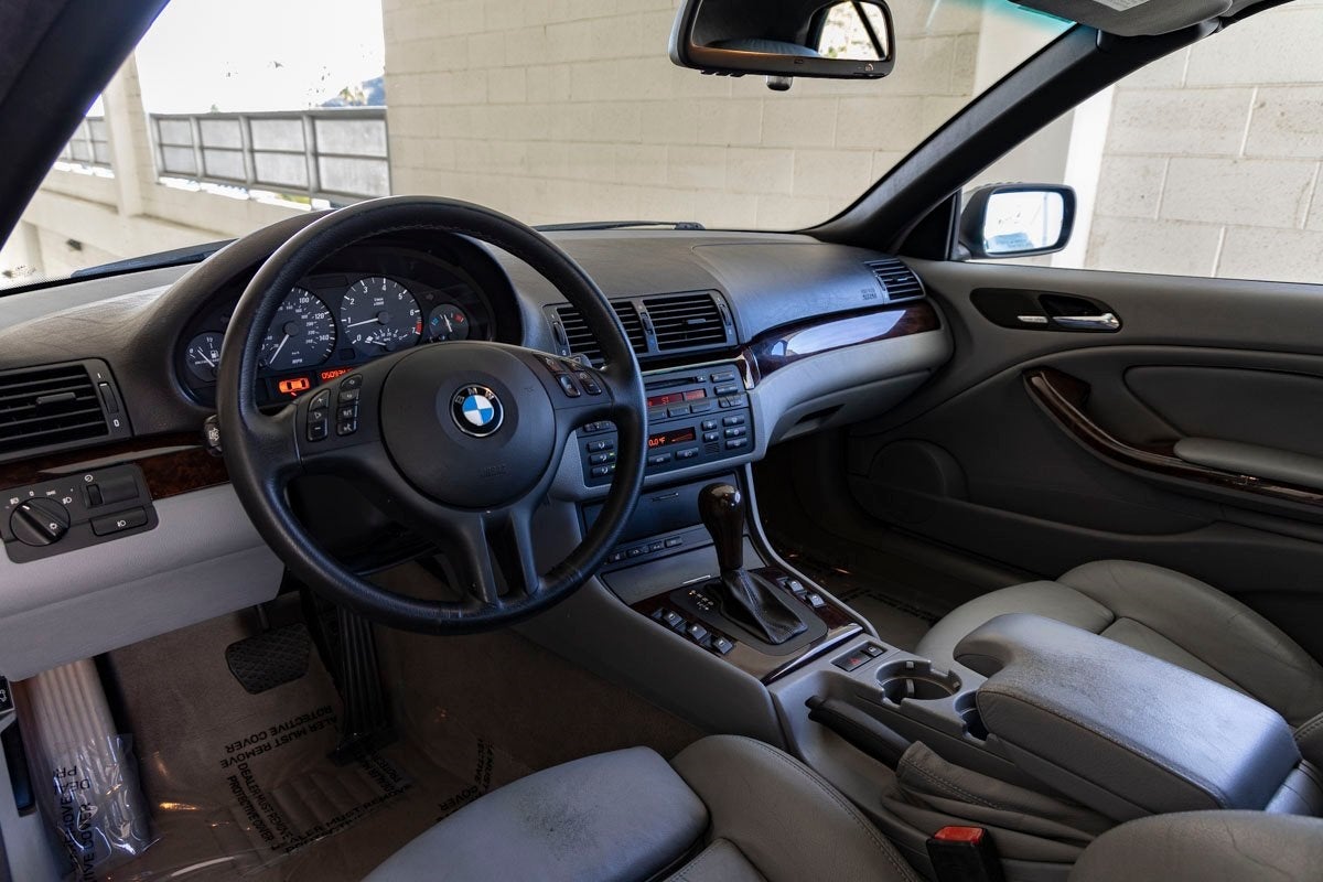 2004 BMW 323Ci 325Ci