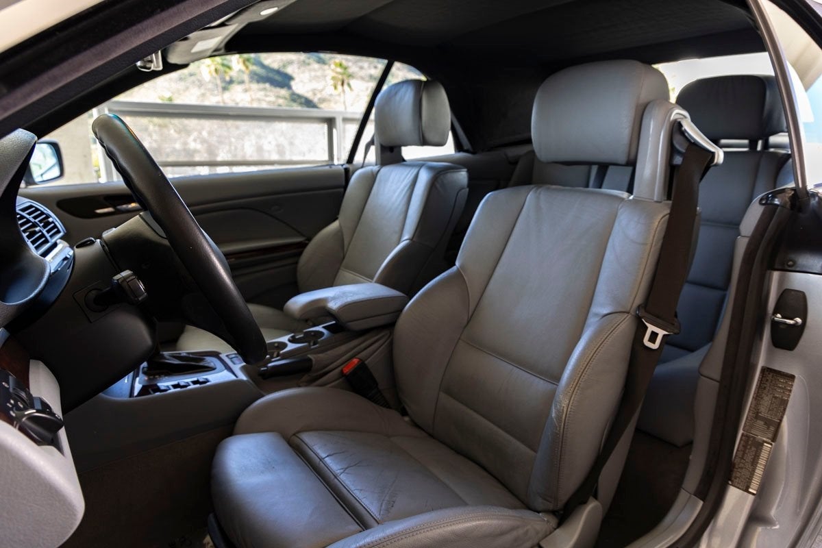 2004 BMW 323Ci 325Ci