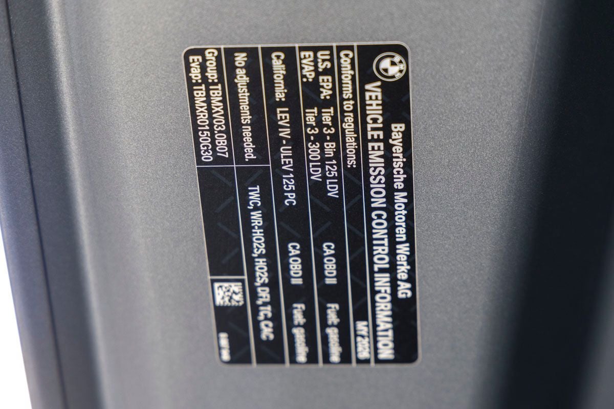 2026 BMW 8 Series 840i