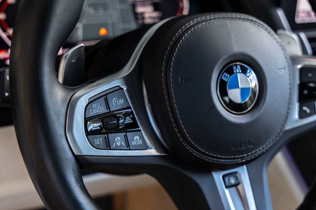 2023 BMW 840i 840i