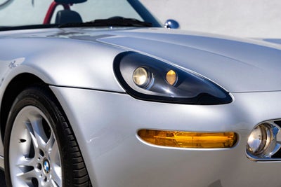 2001 BMW Z8 Base